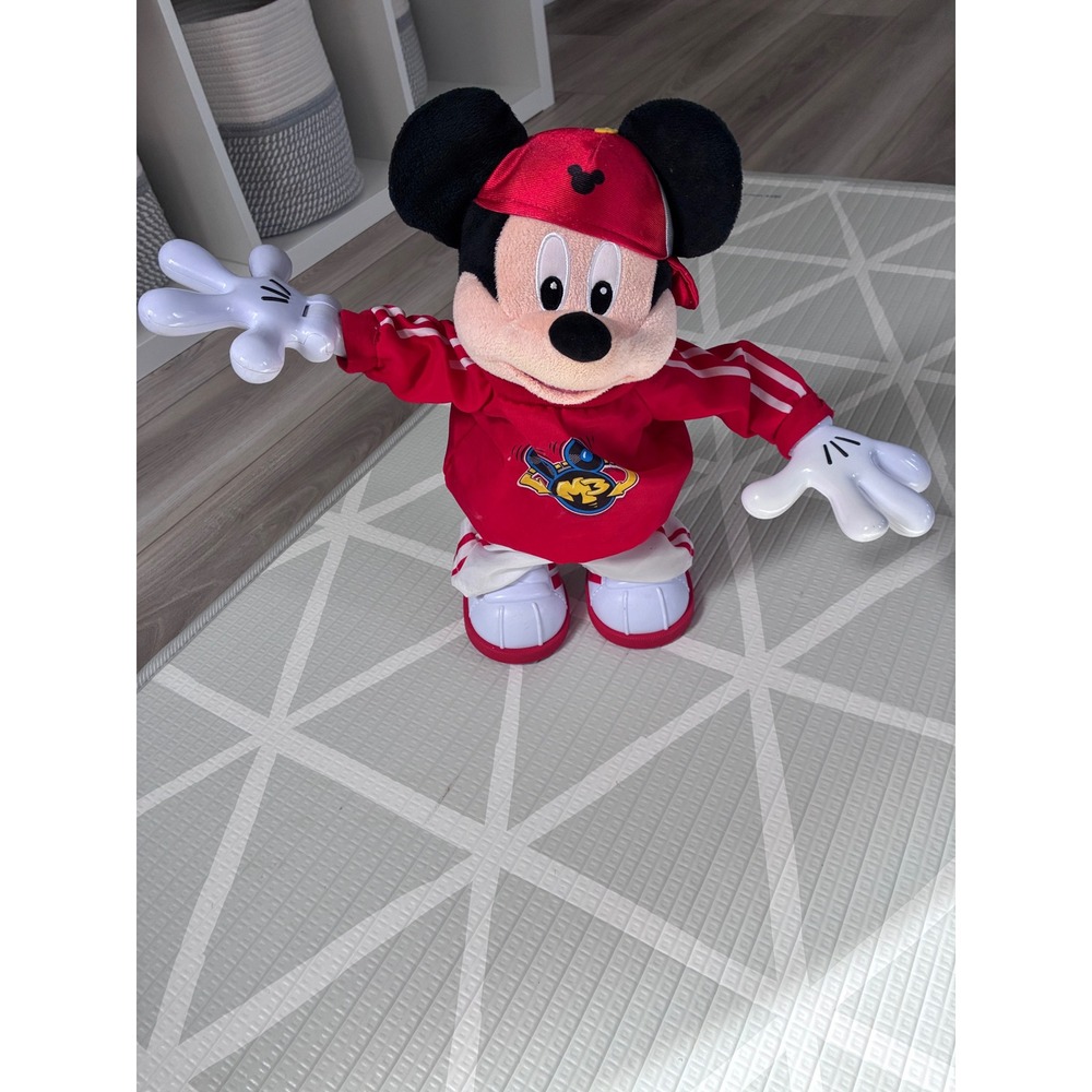 Fisher-Price Disney Master Mickey M3 Dancing Plush Red Tracksuit W5129 2011